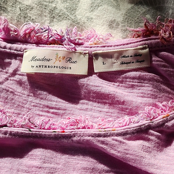 Anthropologie Meadow Rue Lilac embellished t shirt. Size L - Picture 4 of 7